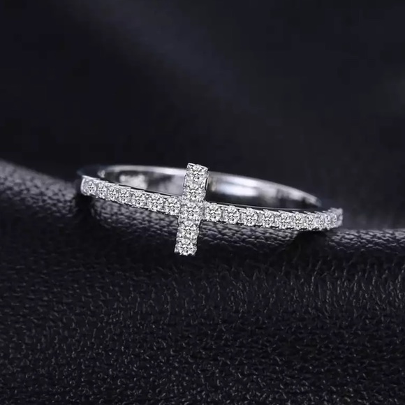 💙Exquisite Ring Cross - Picture 2 of 4